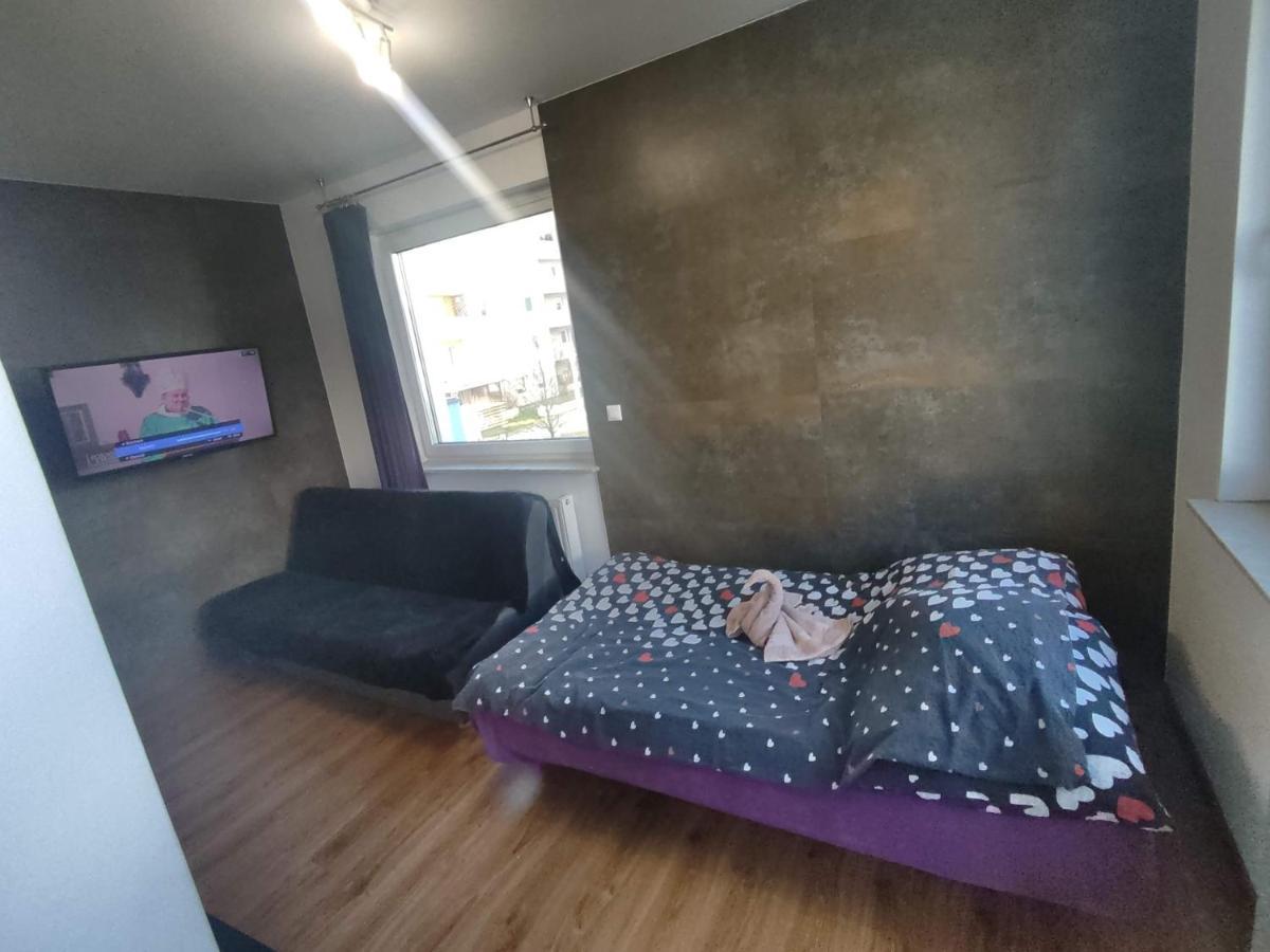 2110 Zwycięstwa 5n - 2 Pokojowy - Samodzielne Zameldowanie - Self Check In * Poznań